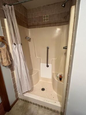 Shower Replacement in Montgomery, AL

(Garrett & Jacob) (1)