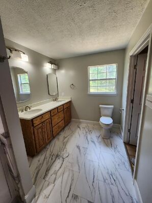 Before & After Full Bathroom Remodel in Millbrook, AL

(Charlie Jr. & Mike) (6)