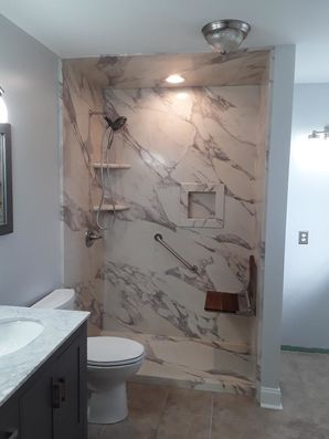 Before & After Bathroom Remodel with Tub to Shower Conversion in Eclectic, AL (7)