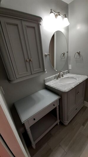 Before & After Full Bathroom Remodel in Montgomery, AL (9)