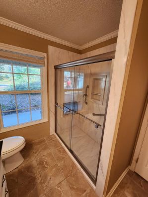 Tub to Shower Conversion for a Senior Couple in Selma, AL (Garrett, Mike, & Randell) (4)