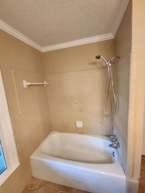 Tub to Shower Conversion for a Senior Couple in Selma, AL (Garrett, Mike, & Randell) (1)