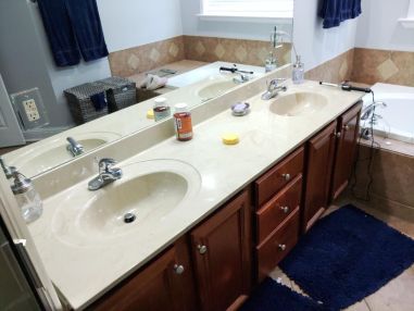 Bathroom Remodel in Tallassee, AL

Built New walls, New Painting, New Tile Flooring, Removed a Garden Tub and converted it over to a Shower, New Vanity, New Plumbing, New Lighting, Removed the Old Shower and converted it to a cabinet area, New Mirrors

(Garrett & Mike) (3)