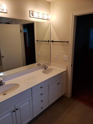 Bathroom Remodel in Montgomery, AL(before) (5)