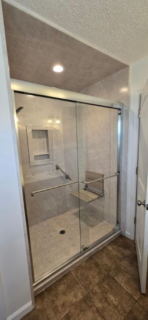 Bathroom remodel in Wetumpka, AL
(Charlie Jr. & Mike)
Tub to Shower Conversion, New Vanity, New Flooring, and Paint Job. (5)