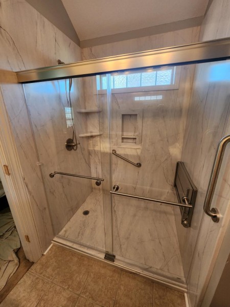 Tub to Walk-In Shower Conversion in Opelika, AL (Garett & Mike) (5)