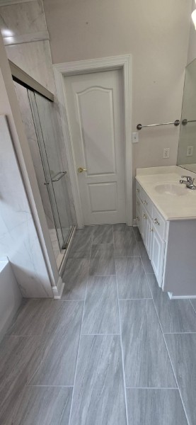 Bathroom Remodeling in Prattville, AL: New Tub Area, New Shower Area, New Flooring, and Paint Job    (Charlie Jr., Mike, & Landon) (9)