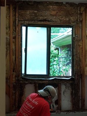 Bathroom Remodeling in Montgomery, AL (Chrlie, Mike, & Landon) (3)