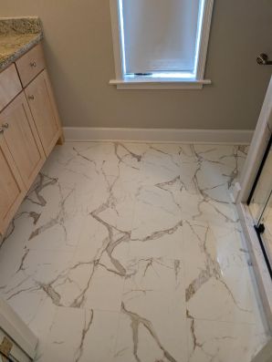 Bathroom Remodeling in Prattville, AL
Flooring, Painting, New Vanity, Mirror, New Lighting, and New Shower Rebuild
(Mike & Landon) (5)
