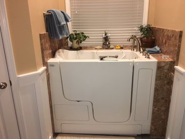 Before & After Bathroom Remodel in Prattville, AL (8)